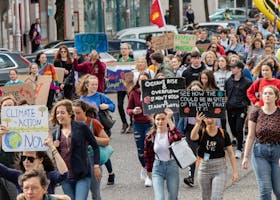 Pakistan is Agitated over Imran Khan: इमरान खान को लेकर सुलगा पाकिस्तान, पीटीआई समेत विपक्षी गठबंधन ने देशभर में दी प्रदर्शन की चेतावनी