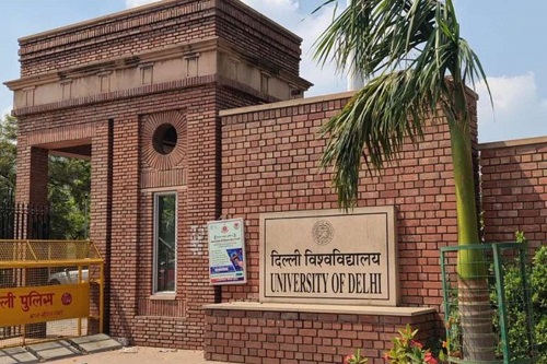 Delhi University हेकी के विरोध में डीयू के शिक्षक, बिल का मसौदा सार्वजनिक करने की मांग