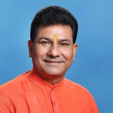 Ramkishore Sharma पार्कों में अवैध रूप से रखे गए पशु जब्त, गौशाला भेजे गए : रामकिशोर शर्मा