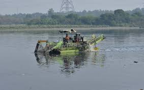 Yamuna cleaning यमुना की सफाई को लेकर उच्च स्तरीय बैठक, मुख्यमंत्री ने औद्योगिक प्रदूषण पर सख्त नियंत्रण के दिए निर्देश