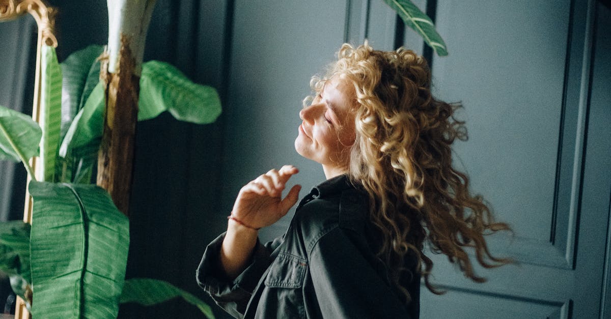 केले के पेड़ से पथरी का इलाज: जानिए ये घरेलू नुस्खा banana stem kidney stone cure