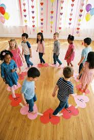 हृदय दिवस पर बच्चों ने खेलों में प्रतिभा दिखाई Children played games on Heart Day