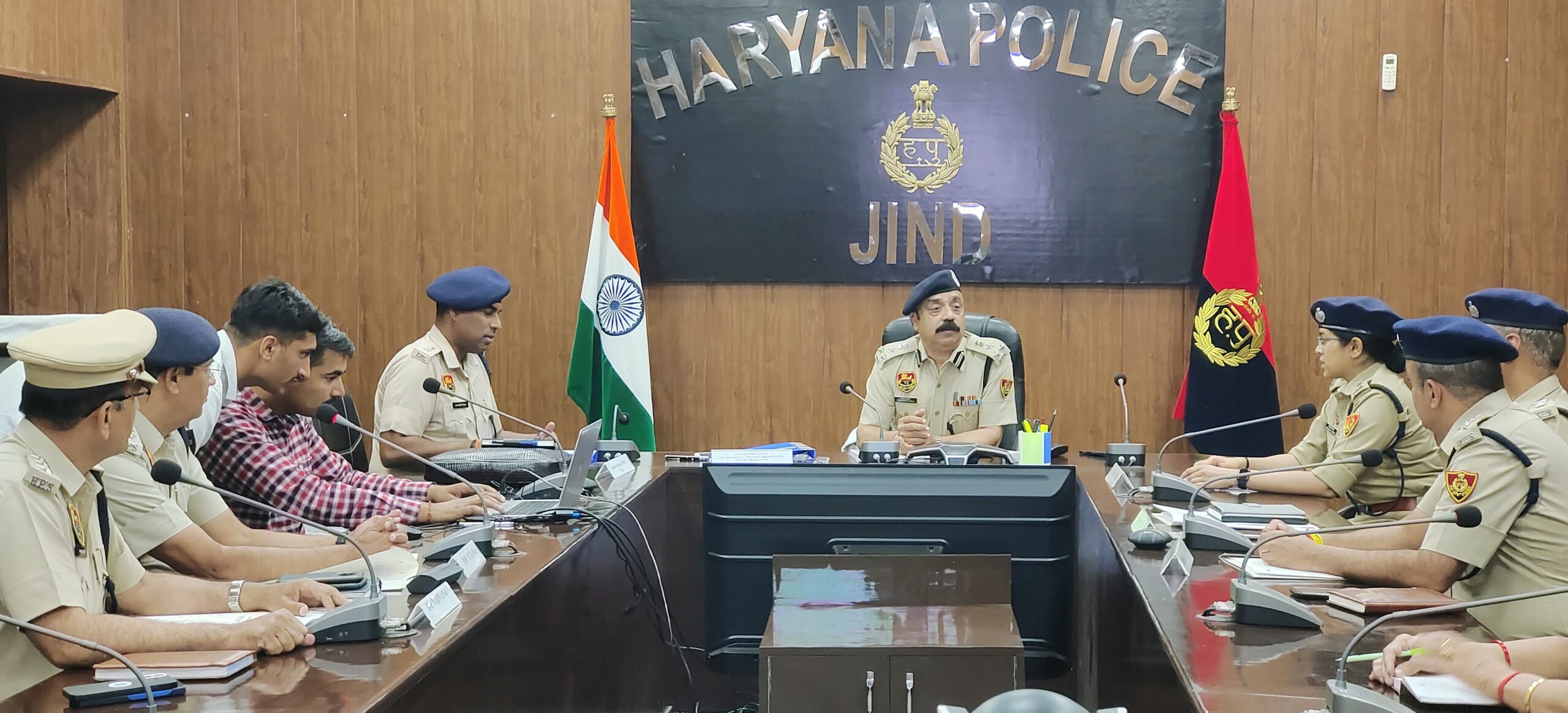 Crime Control Virendra Vij : अपराध नियंत्रण में आधुनिक 1 तकनीक का अधिकतम उपयोग करें – विरेंद्र विज