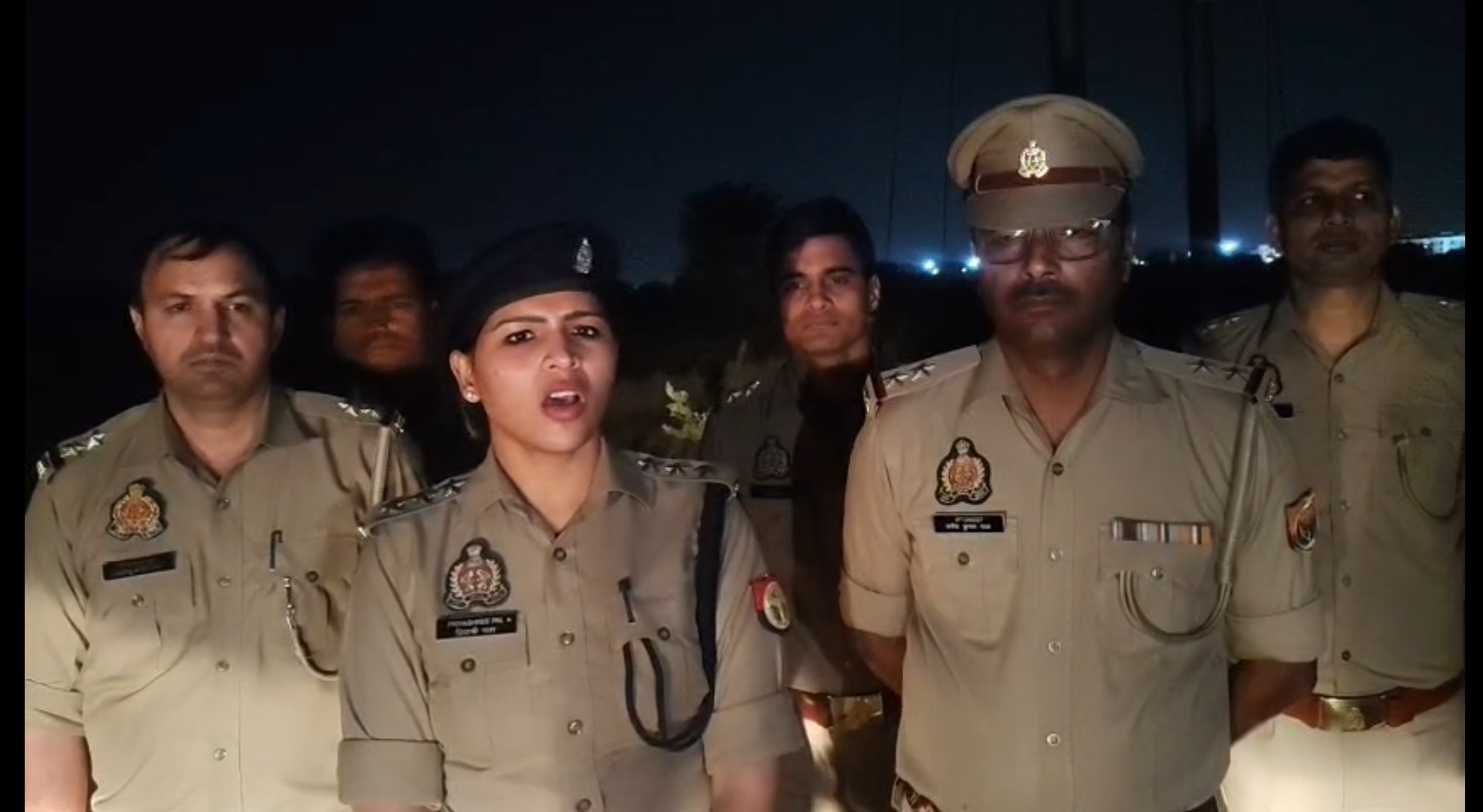 Delhi Meerut Expressway : डीएमई पर लूटी थी  1 कार , पुलिस ने लुटेरे को पैर में गोली मारने के बाद दबोच लिया