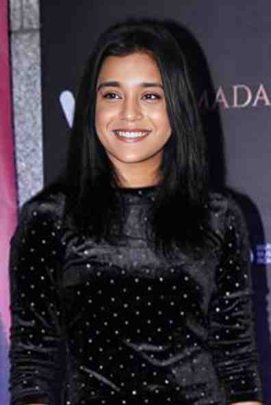 Sumbul Touqeer Actress
