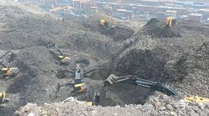 Work intensifies at Okhla landfill 